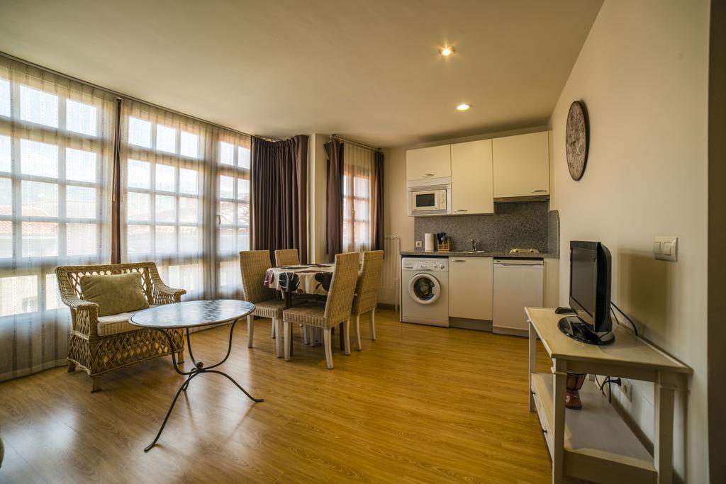 Apartamentos El Cordial De Fausto Llanes Bagian luar foto