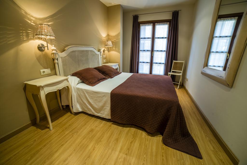 Apartamentos El Cordial De Fausto Llanes Bagian luar foto